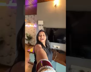 Most Affordable AIRBNB in Mumbai | Homestay Near Juhu Beach #airbnb #homestay